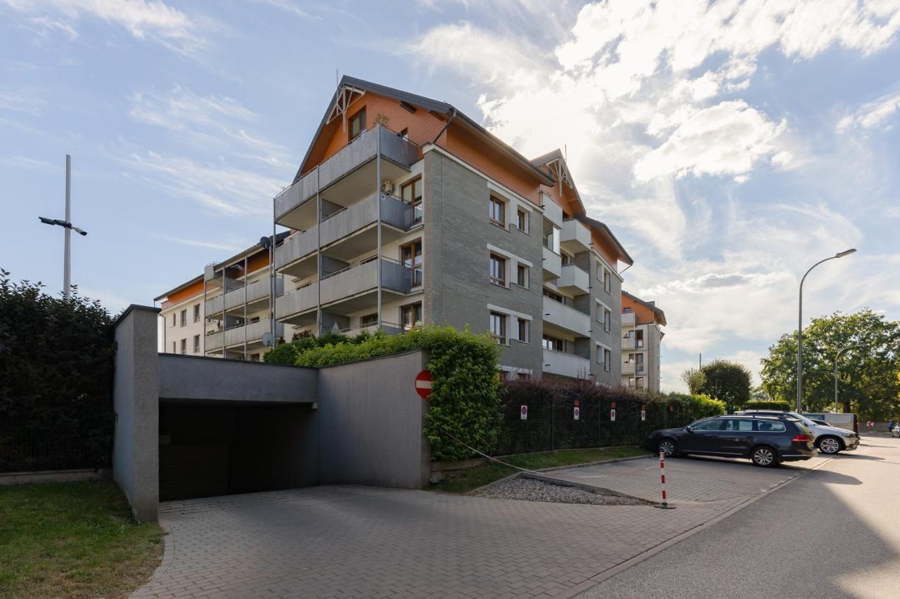 Warsaw Bemowo Apartment With Balcony By Noclegi Renters Extérieur photo